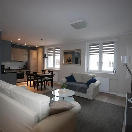 - Chylonia Kartuska Apartament